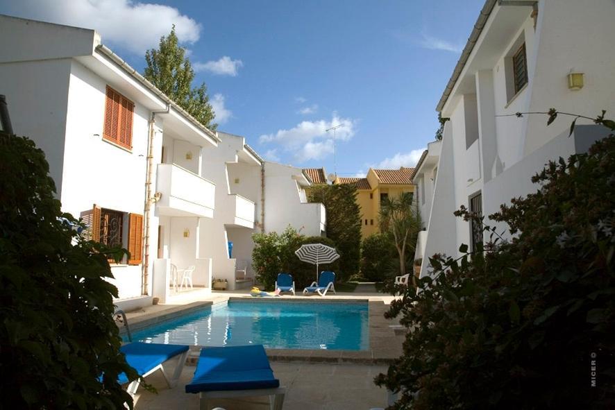Apartamentos Leo Port de Pollença Eksteriør bilde
